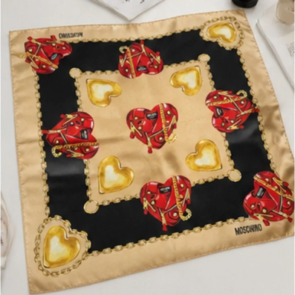 NWT MOSCHINO Silk Red/Black/Gold Heart Print Medium Square Scarf Made In Italy